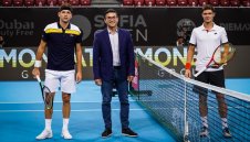 Краинович срещу Синер на полуфиналите на "София оупън"
