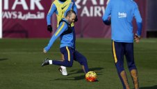 Барса без Пике и Иниеста в Германия