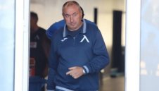 Казус с левия бек тормози Левски преди сблъсъка с ЦСКА