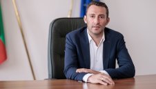 Министър Пешев с послание по случай Международния ден на младежта