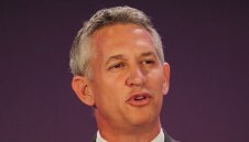 Линекер не хареса Раниери