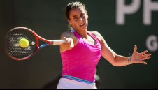 Наваро триумфира в Хобарт за първа титла в WTA
