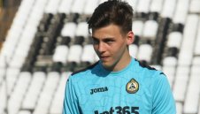 Стергиакис е отказал на Севиля, остава в Овча Купел поне до лятото