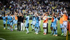 Ботев Пловдив гостува на ПАО с надежда приказката да продължи 