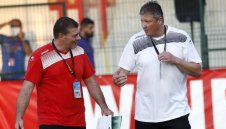 Любо Пенев е с коронавирус