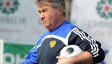 В Челси се запознаха с новия си треньор