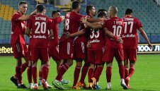 ЦСКА 1948 удари Марек в контрола