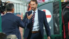 Бившият вратар изригна: Англия ни провокира! Само Саутгейт чу расистки подвиквания