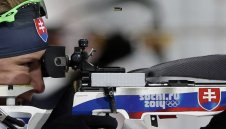 Рускиня взе злато за Словакия в биатлона. Деси Стоянова остана 61-а