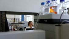 Проверяват всички руски спортисти за допинг преди Олимпиадата