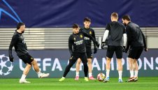 Шампионската лига се завръща с 1/8-финални мачове на два от фаворитите 