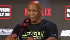 Медицинска криза! Забраниха на Майк Тайсън да се бие с Джейк Пол