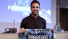 Фабрегас се назначи за треньор в клуба си