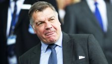 Алърдайс се разкая и извини