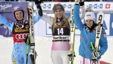 Линдзи Вон натри носа на Тина Мазе на словенска земя