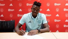 Снайперист на Челси подсили Аякс 