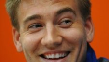 Бендтнер няма да мърда от Арсенал