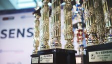 Всички 18 бойци преминаха успешно кантара на Senshi 5