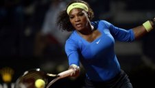 Сестри Уилямс започнаха с убедителни победи в Рим