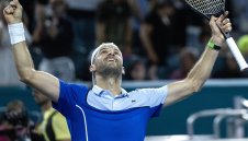 Невероятен Гришо размаза Алкарас за 1/2-финал в Маями