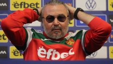 Най-после! Ясен Петров подаде оставка