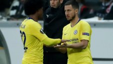 Агентите на Азар към шефовете на Челси: Спазете си уговорката и го продайте на Реал!