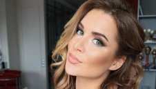 Плувкиня стана треньор по секс + СНИМКИ