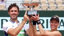 Германка и французин триумфираха при смесените двойки в Париж