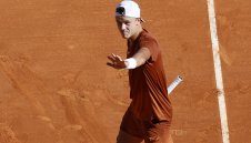 Руне срази Медведев за втори полуфинал от сериите Мастърс 1000