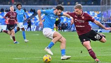 Хвича иска двойно повече от предлаганото от Наполи