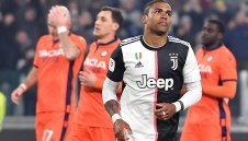 Натиск от асовете: Байерн си връща Дъглас Коста