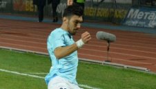 Дунав се раздели с трима футболисти