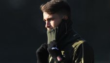 Новак може да започне за Арсенал в дербито