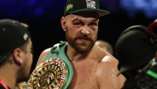 Тайсън Фюри: Господ ме спаси в този мач, той ми даде сила да оцелея