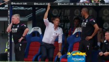 Кристъл Палас уволнява Де Бур?