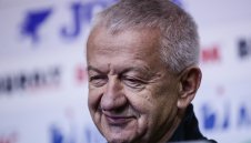 Крушарски: Този човек ни напълни с куци коне!