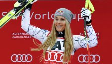 Линдзи Вон слиза от ските след Световното в Оре