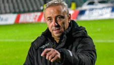 Илиан Илиев преподписва с Черно море