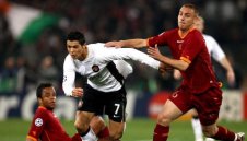 Легендата Даниеле Де Роси е приет в болница в Рим с коронавирус