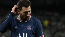 Легенда: Не може да обичаш футбола и да освиркваш Меси