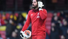 Алисон ще строши всички рекорди, ако остане в Ливърпул