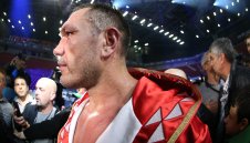 Семейството и приятелите без приоритет за билет на Джошуа – Кобрата