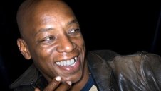 Йън Райт: Роман Абрамович иска да съсипе Челси