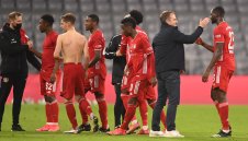 Акценти от Мюнхен за Нойер, Кимих и.... салатиерата