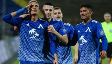 Левски тресна Славия и подгони ЦСКА