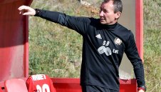 ЦСКА ще уцели в десетката със Стамен Белчев