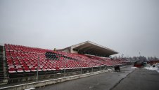 Тоалетни ще затварят стадиони у нас