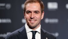 Филип Лам скочи на ФИФА