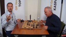 Велик и в загубата: Каспаров не пожела да бие Топалов по нечестен начин + ВИДЕО