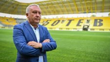 Белия го направи отново в Ботев Пд